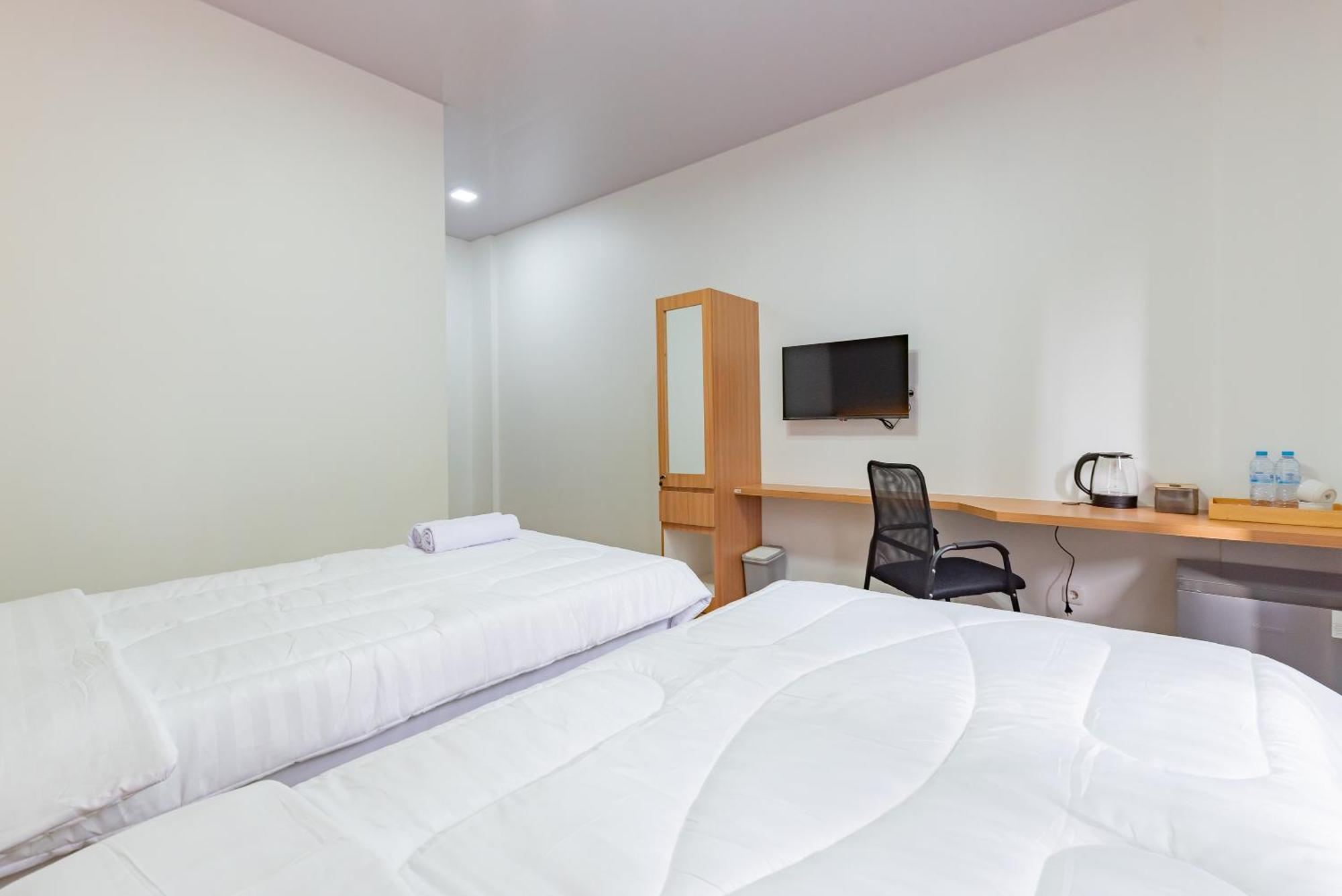 Urbanview Hotel Inkoppabri Cisarua Puncak Luaran gambar