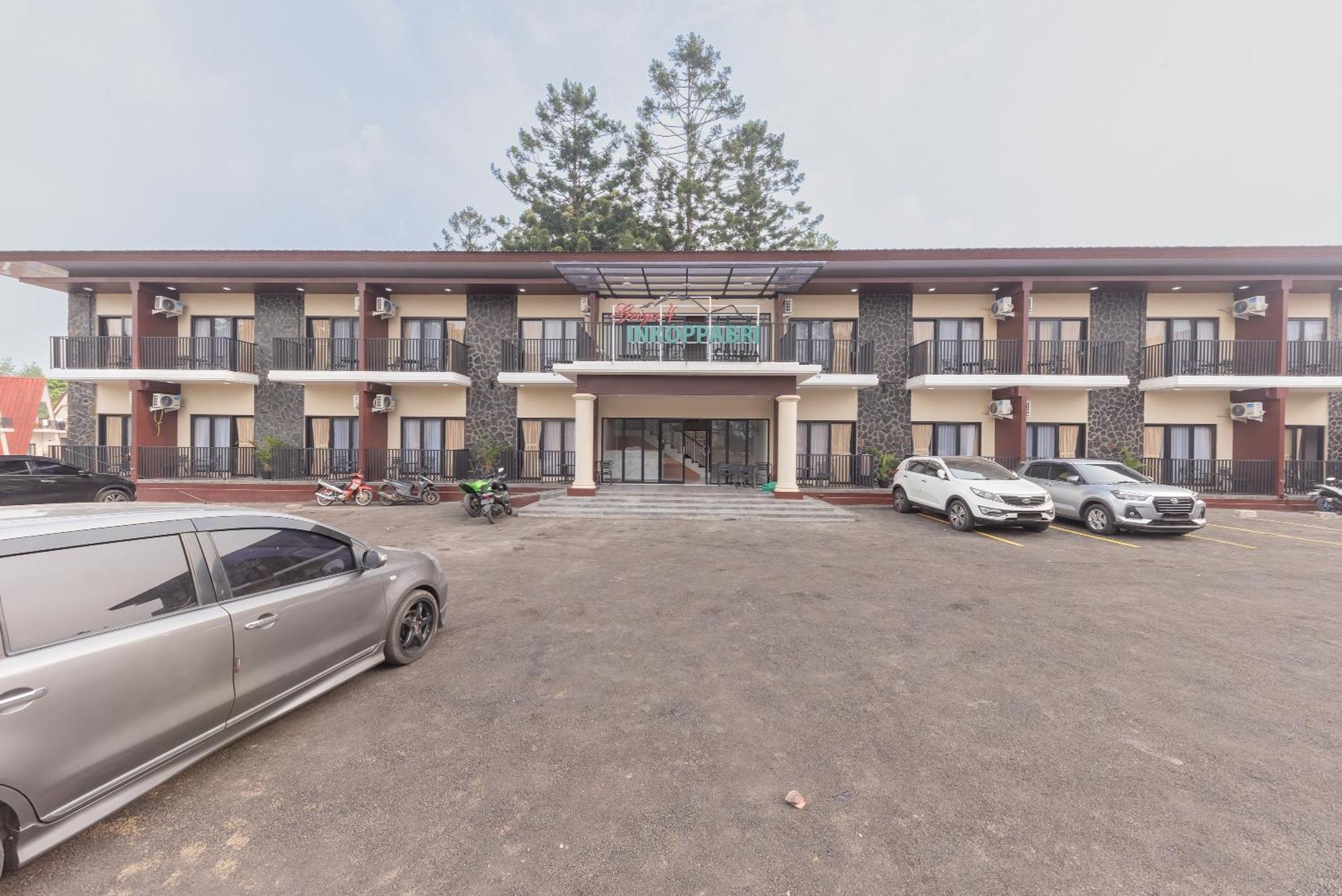 Urbanview Hotel Inkoppabri Cisarua Puncak Luaran gambar