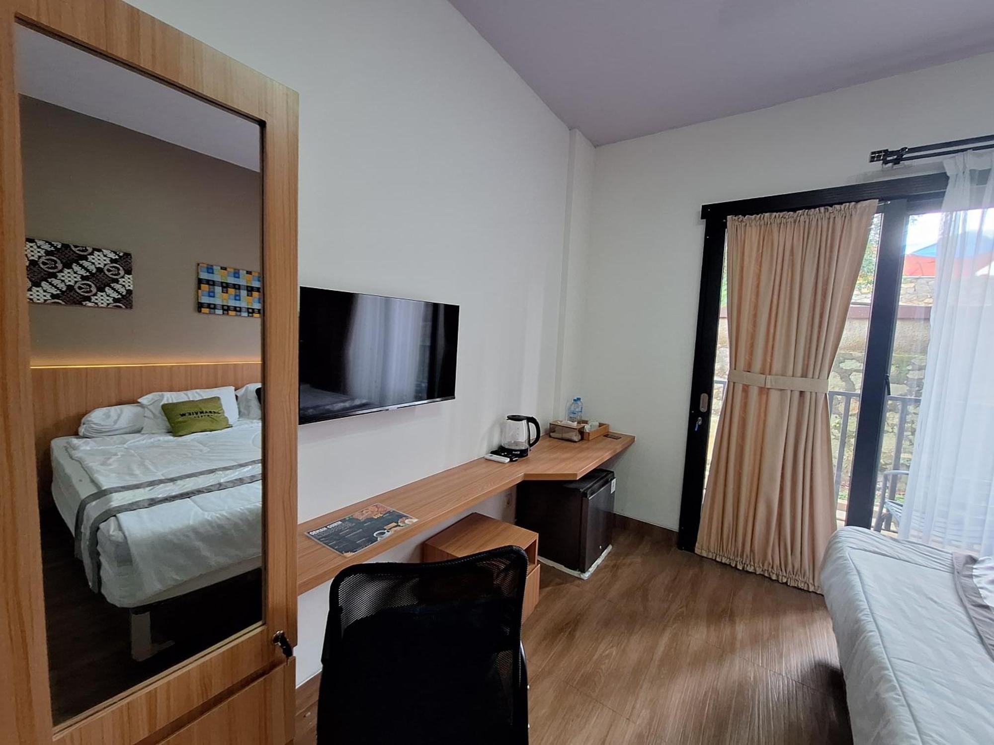 Urbanview Hotel Inkoppabri Cisarua Puncak Luaran gambar